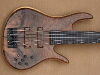 CM5 Walnut fretless 35 - Price 3800€