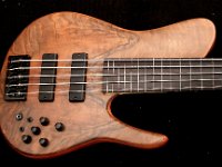 SJ5 Walnut Fretless - Price 4000€